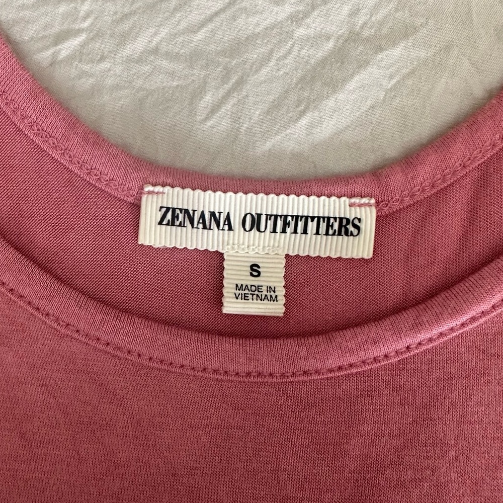 Pink Tank Top - Picture 3 of 4